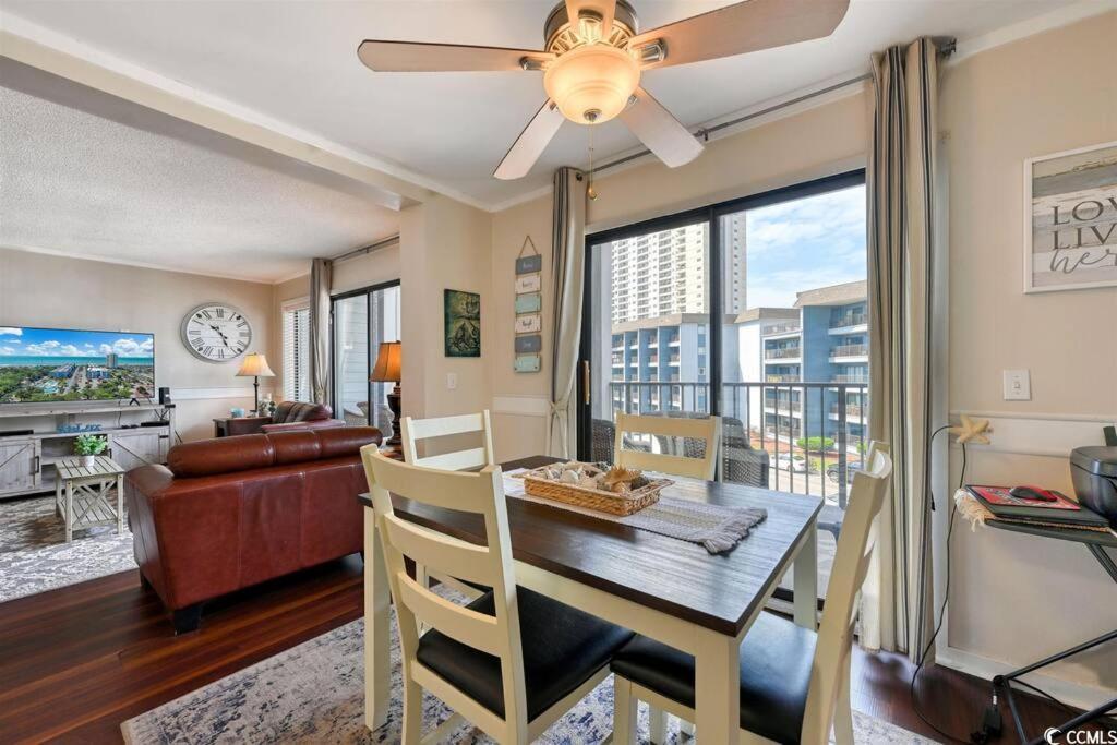 מירטל ביץ' Family Friendly, Cozy, Home At The Beach מראה חיצוני תמונה